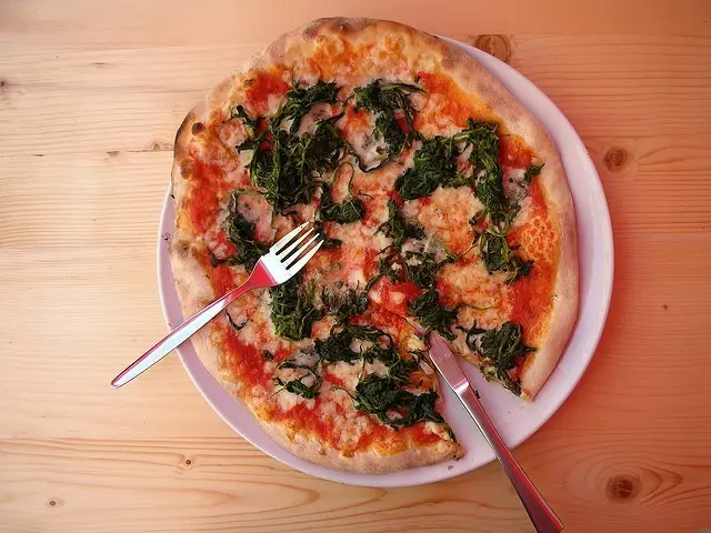 Example image: sharp photograph